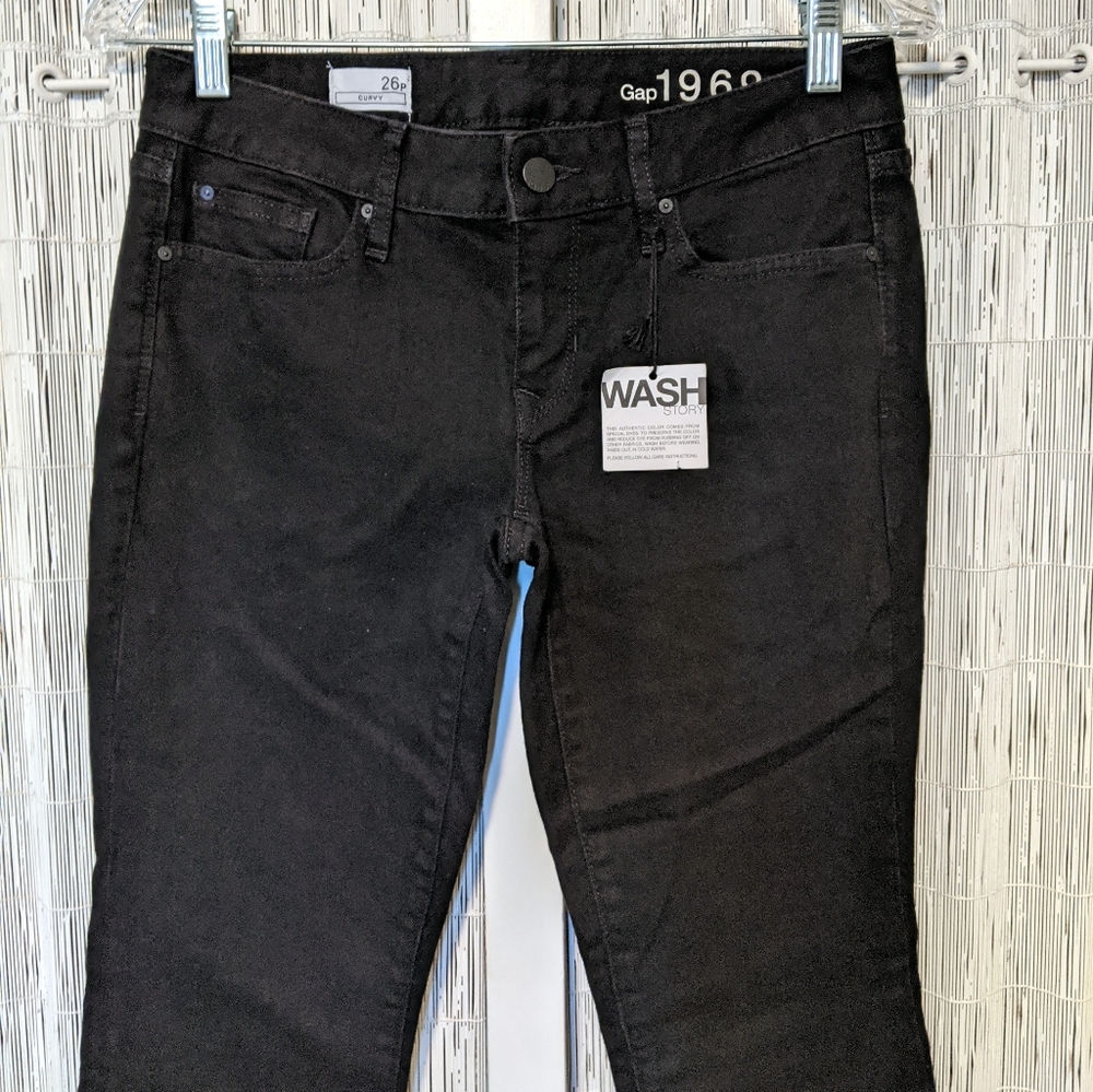 NWT Gap 1969 Curvy Flare Leg Black Jeans